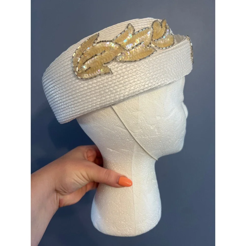 Vintage Woven White Pill Box‎ Hat W Sequin Pattern Elastic Strap 50s/60s Elegant